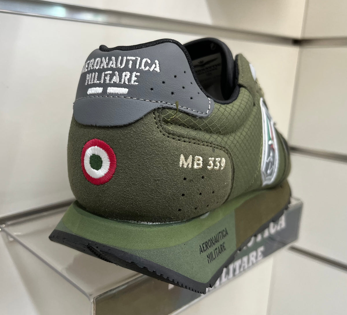 Snakers  Frecce Tricolori  verde